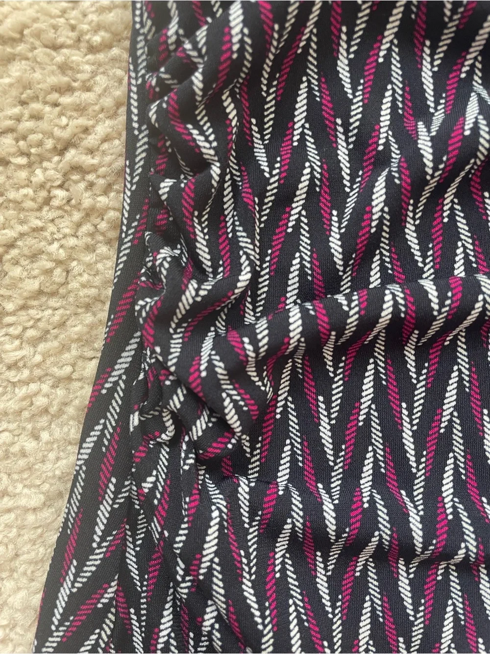 Ann Taylor sleeveless neck